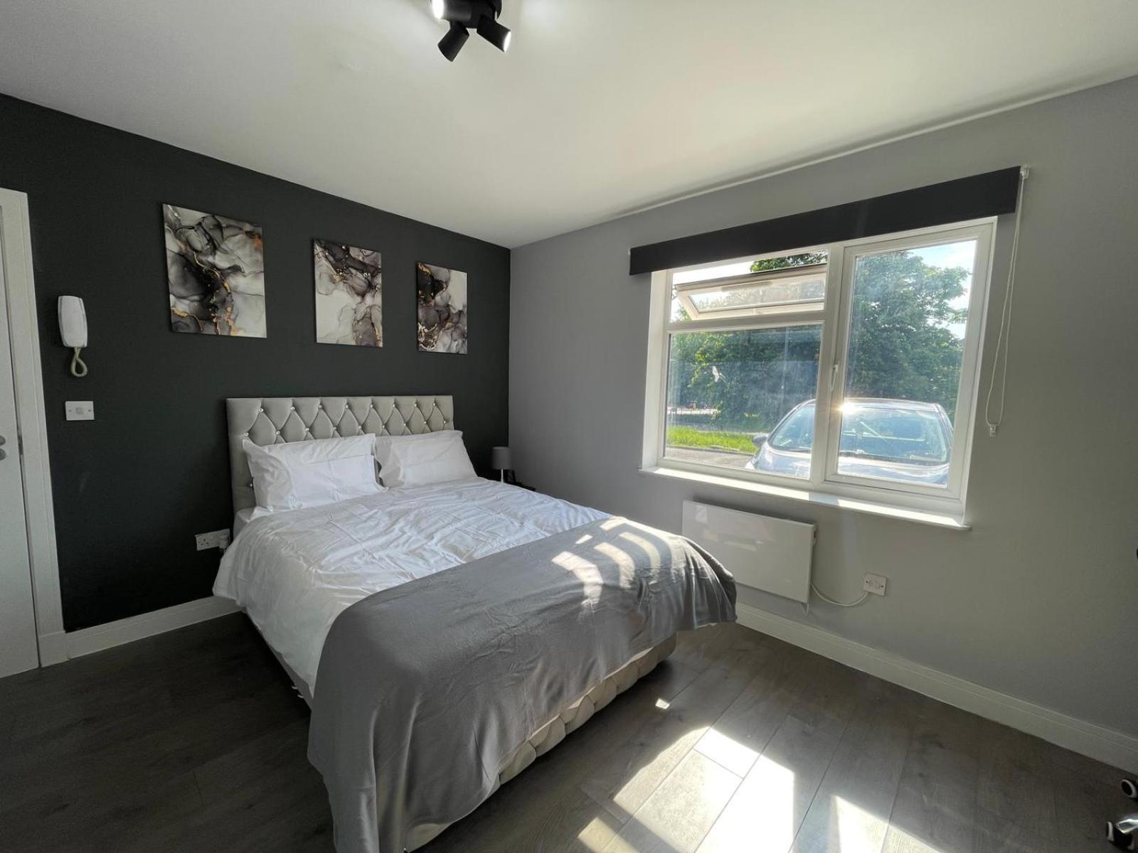 Letzi Premium Cozy Retreat Private En-Suite Rooms, Wembley Londres Extérieur photo