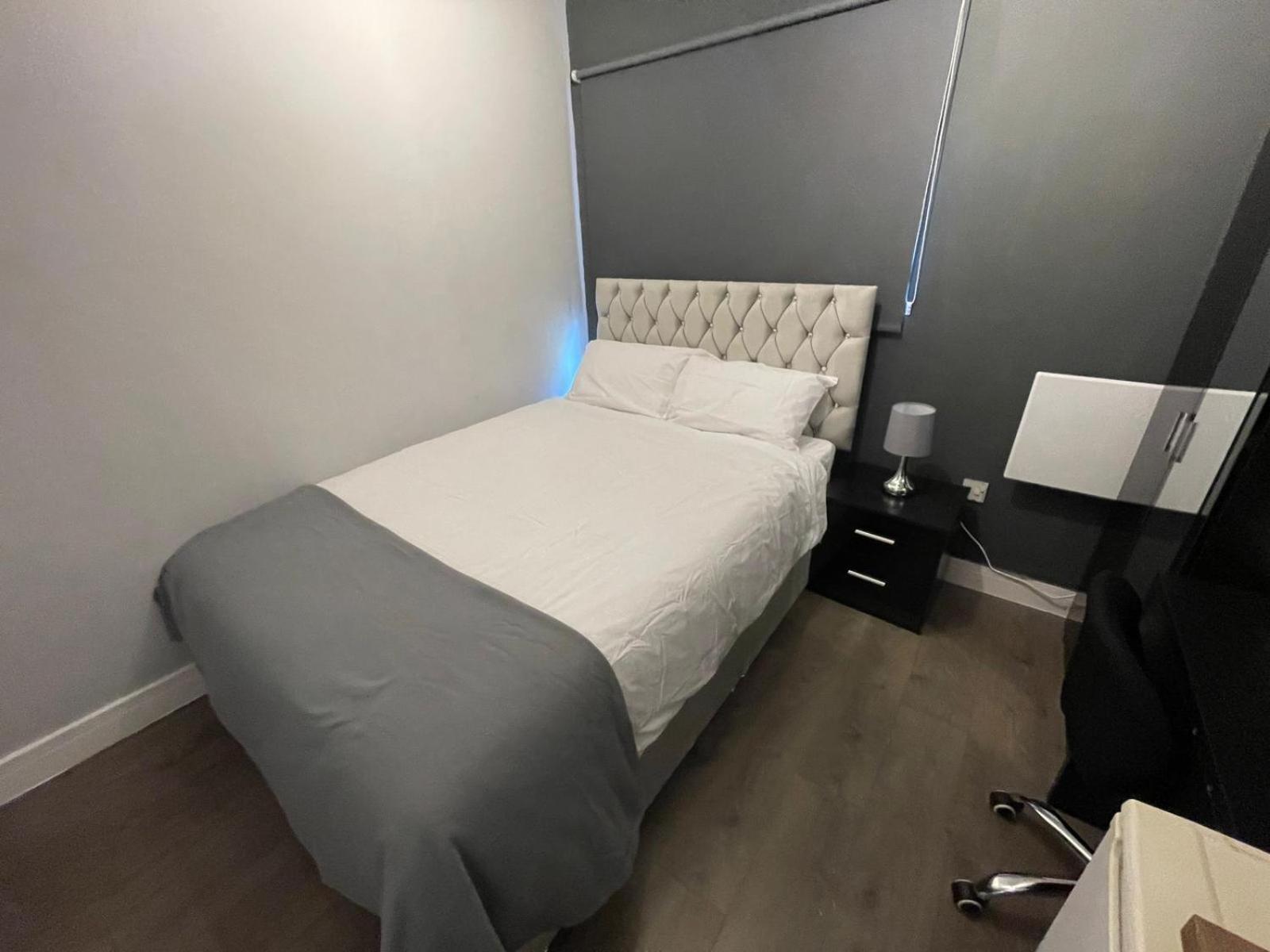 Letzi Premium Cozy Retreat Private En-Suite Rooms, Wembley Londres Extérieur photo