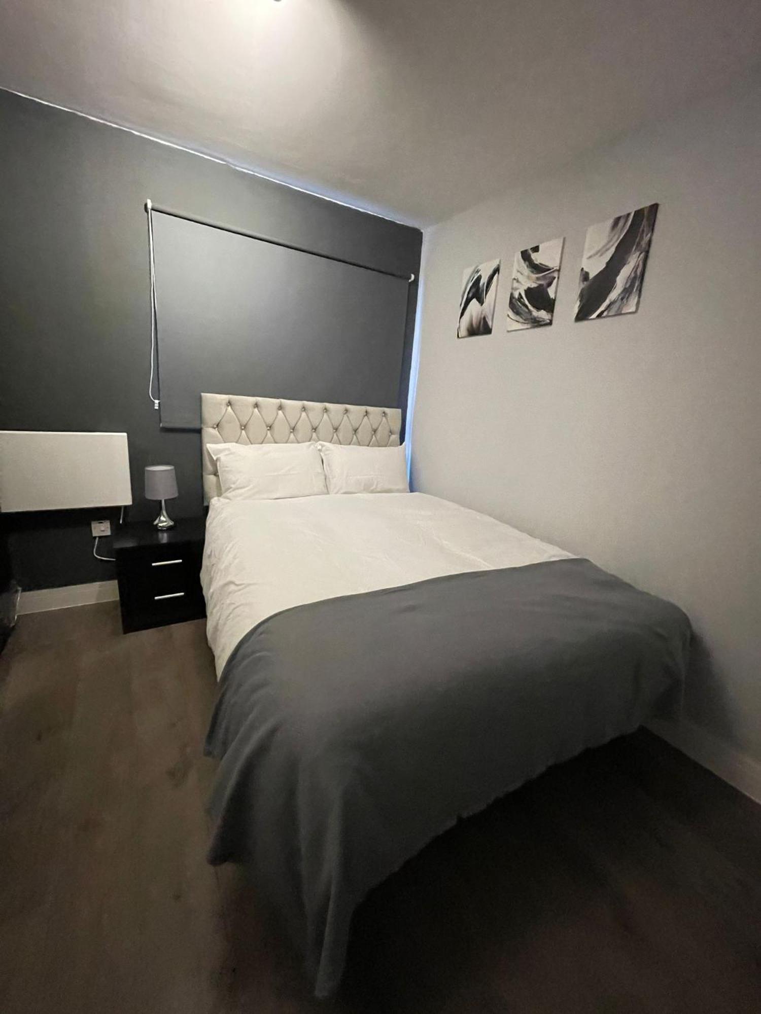 Letzi Premium Cozy Retreat Private En-Suite Rooms, Wembley Londres Extérieur photo