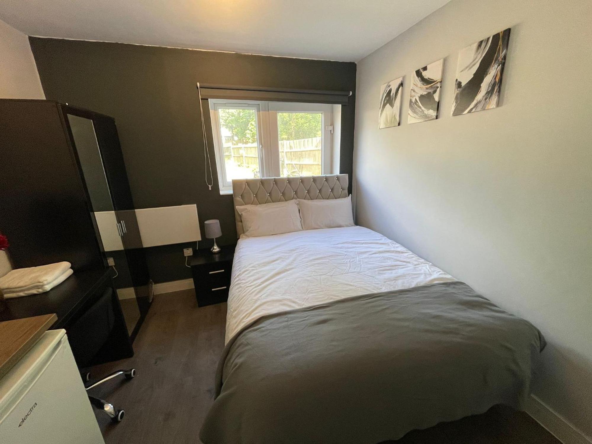 Letzi Premium Cozy Retreat Private En-Suite Rooms, Wembley Londres Extérieur photo